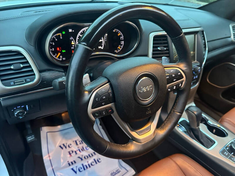 2016 Jeep Grand Cherokee Summit