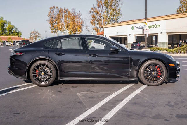 2023 Porsche Panamera GTS