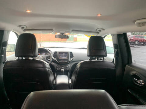 2020 Jeep Cherokee Altitude