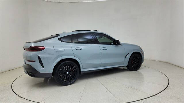 2025 BMW X6 M60i