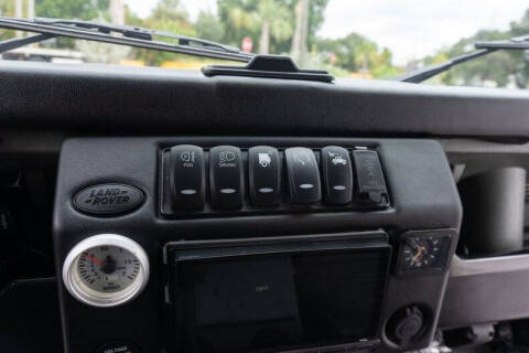 1991 Land Rover Defender