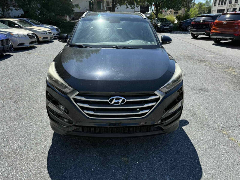 2017 Hyundai Tucson SE Plus's photo
