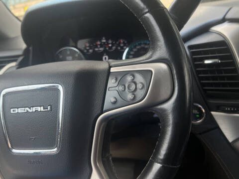 2017 GMC Yukon Denali