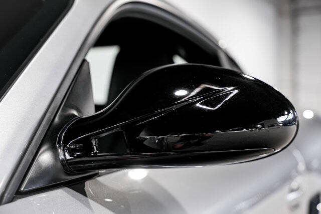 2012 Porsche Cayman R