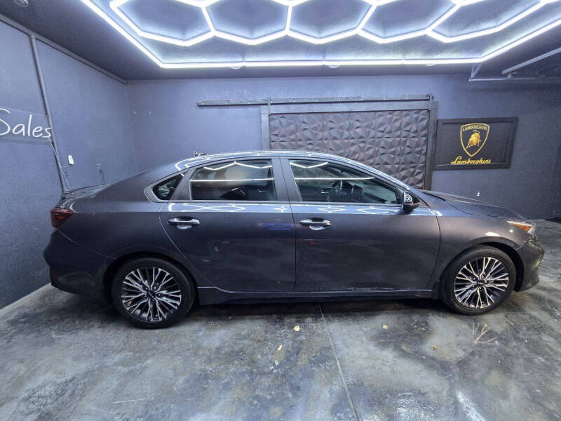 2023 Kia Forte GT-Line