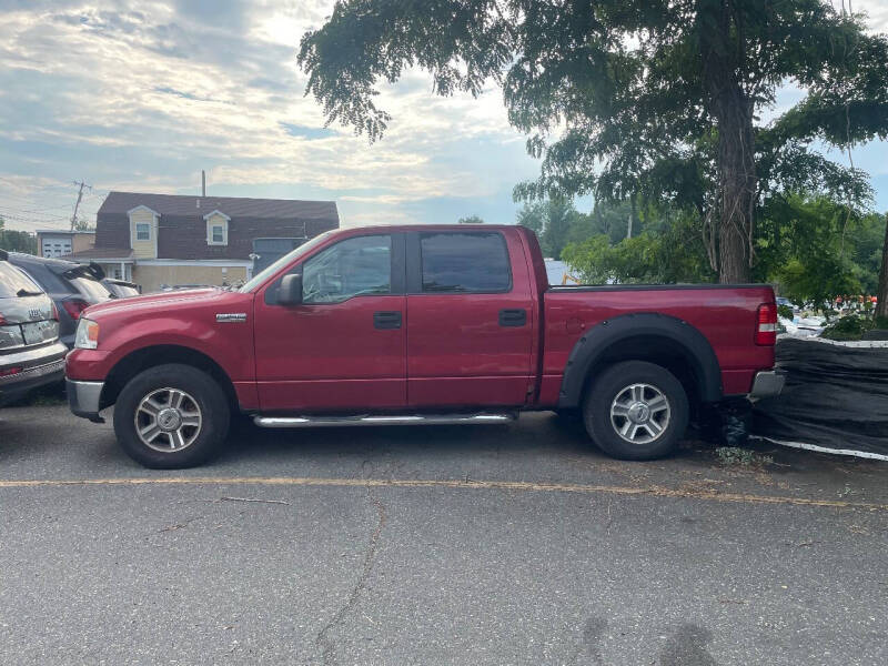 2007 Ford F-150 XLT photo 2