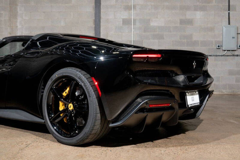 2025 Ferrari 296 GTS