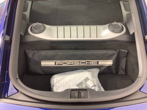 2025 Porsche 718 Cayman GTS 4.0