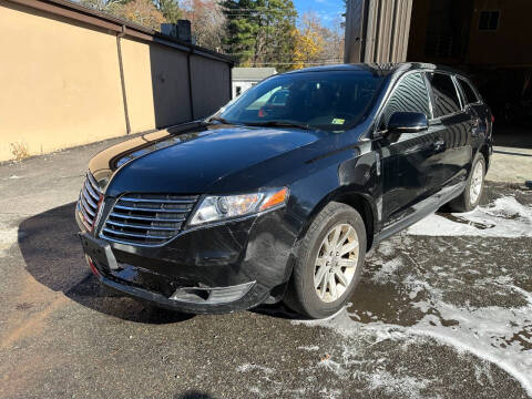 2018 Lincoln MKT Town Car