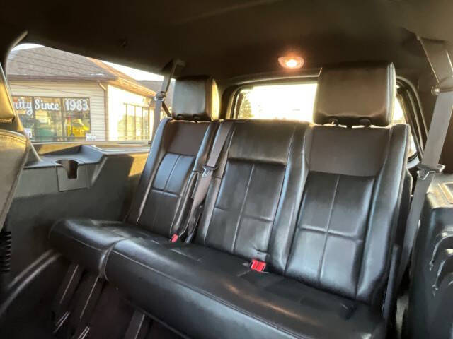 2011 Lincoln Navigator L