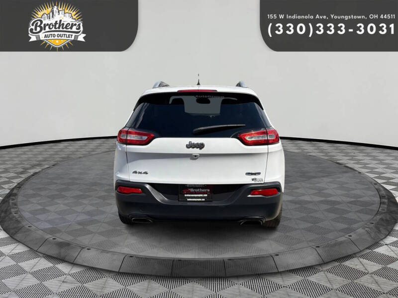 2016 Jeep Cherokee