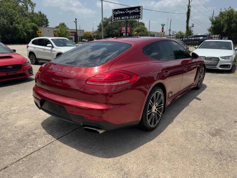2016 Porsche Panamera