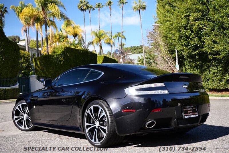 2011 Aston Martin V12 Vantage