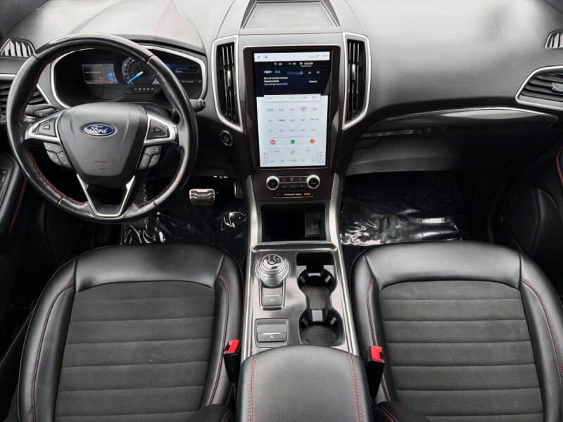 2021 Ford Edge ST-Line