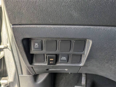 2013 Nissan Pathfinder SV