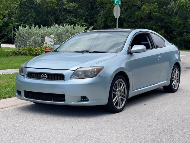 2007 Scion tC for sale at L G AUTO SALES in Boynton Beach FL