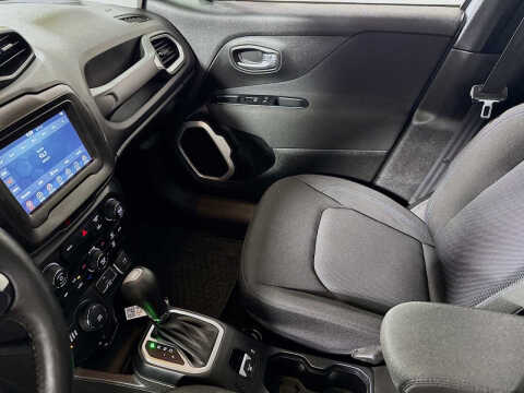 2021 Jeep Renegade Islander