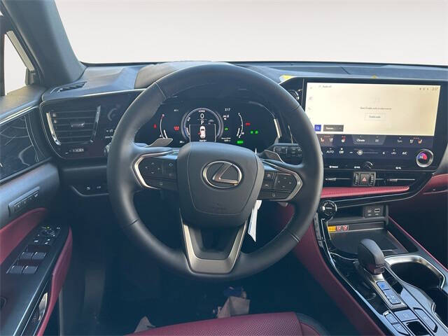 2026 Lexus NX 350h Premium