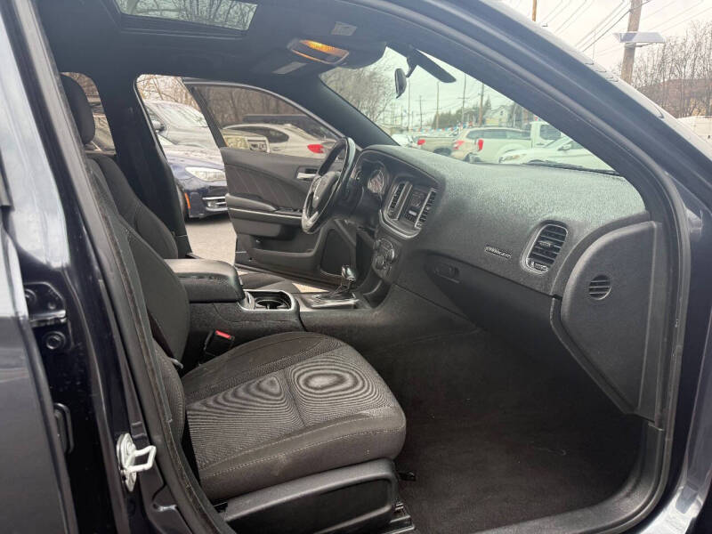 2019 Dodge Charger SXT