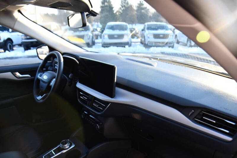 2023 Ford Escape Platinum