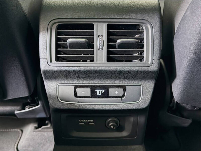 2022 Audi SQ5 3.0T quattro Premium