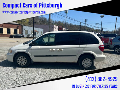 2006 Chrysler Town and Country for sale at Compact Cars of Pittsburgh in Pittsburgh PA