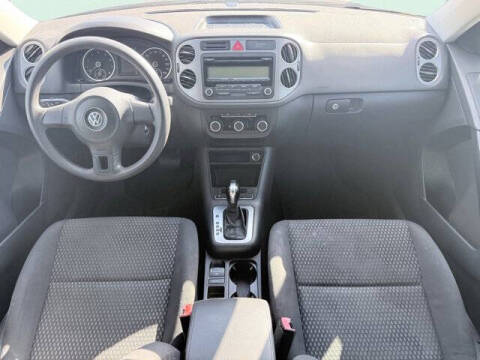 2011 Volkswagen Tiguan S