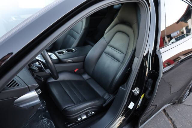 2019 Porsche Panamera