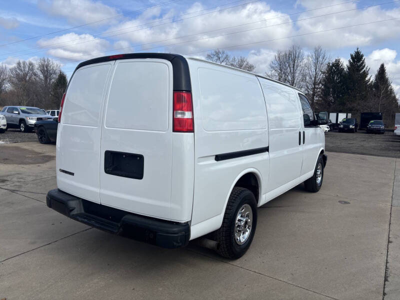 2019 Chevrolet Express 2500
