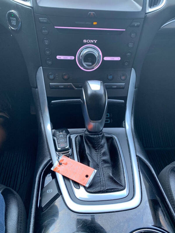 2018 Ford Edge Titanium
