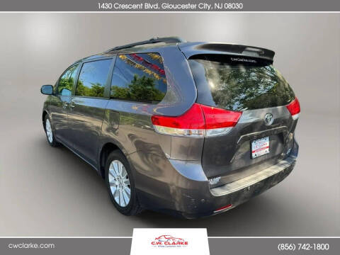2013 Toyota Sienna