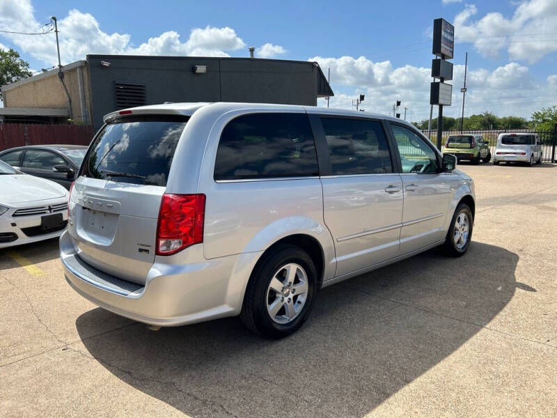 2012 Dodge Grand Caravan Crew