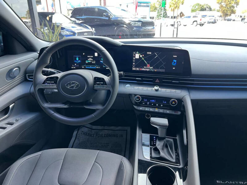 2023 Hyundai Elantra