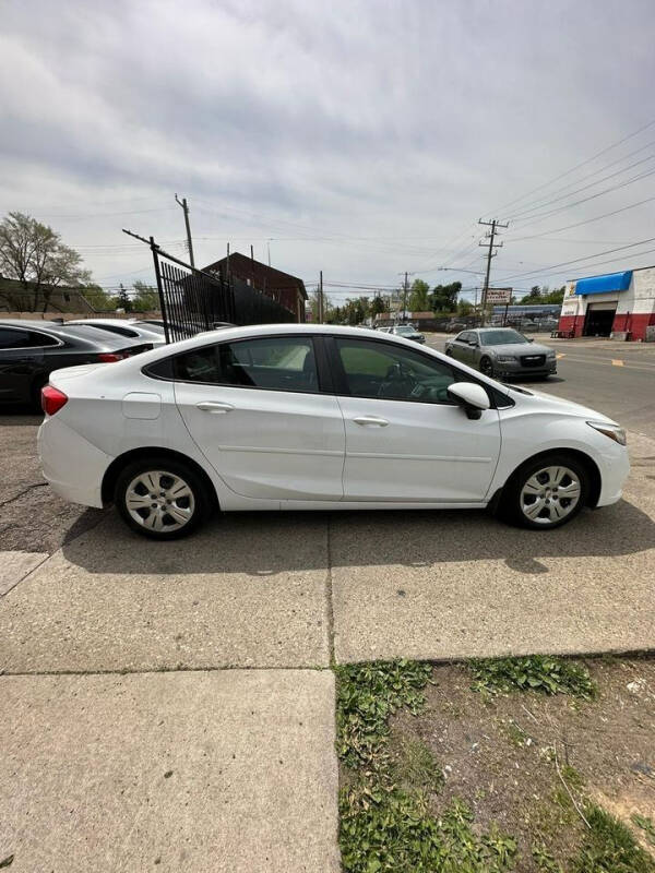 2018 Chevrolet Cruze LT Auto