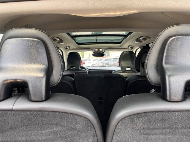 2024 Volvo XC90 B6 Ultimate Bright Theme 7P