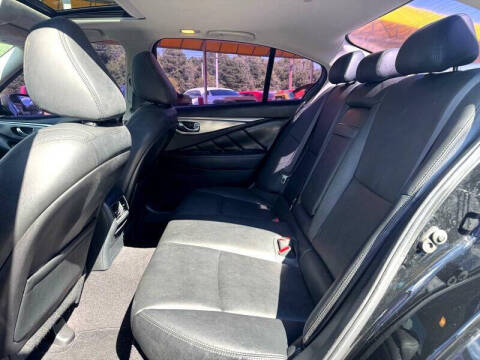 2017 Infiniti Q50 2.0T