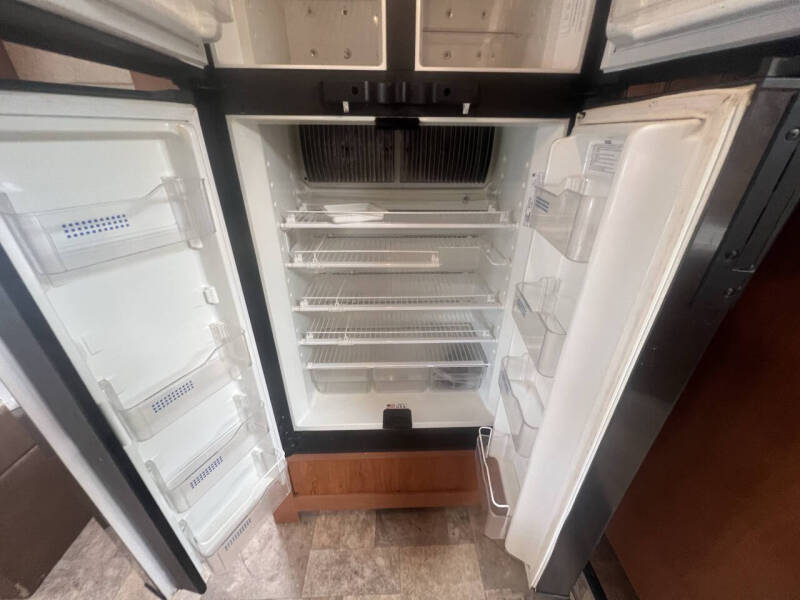 2013 Forest River SUNSEEKER 3050S