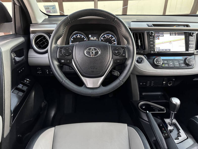 2017 Toyota RAV4 Limited