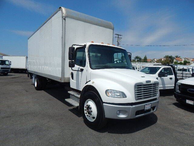 2017 Freightliner M2 106