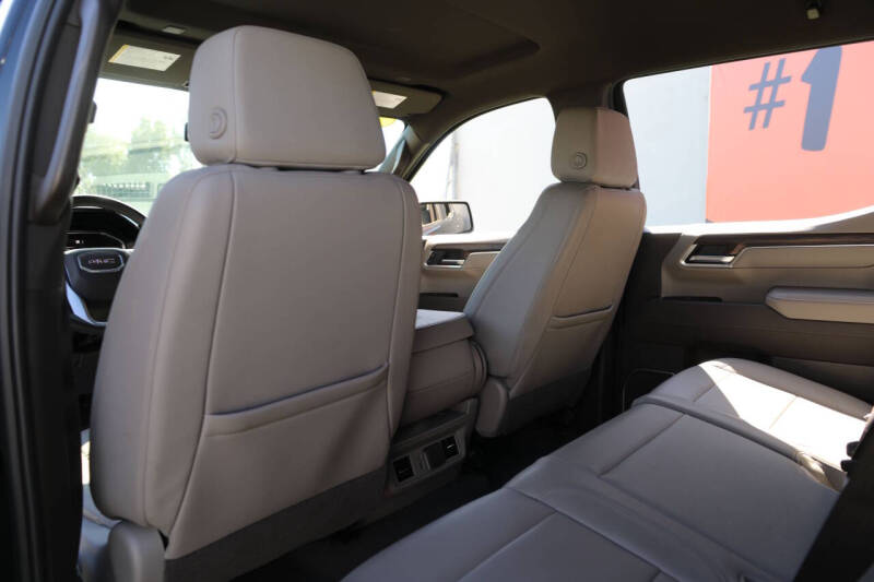 2025 GMC Sierra 1500