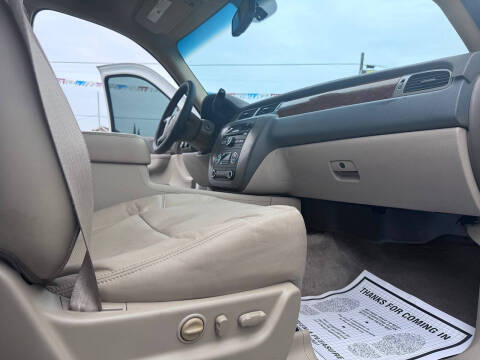 2011 GMC Yukon XL SLT