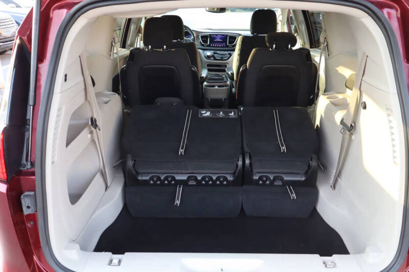 2019 Chrysler Pacifica Touring Plus