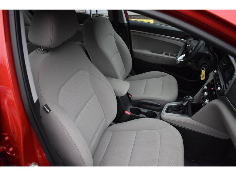 2020 Hyundai Elantra