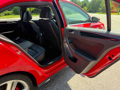 2017 Volkswagen Jetta 2.0T GLI