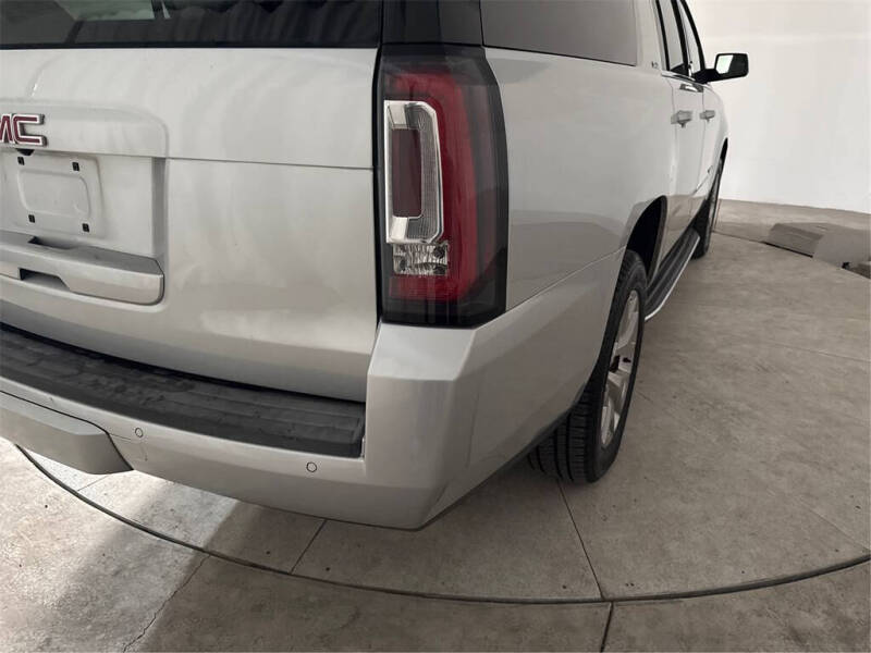 2018 GMC Yukon XL SLE