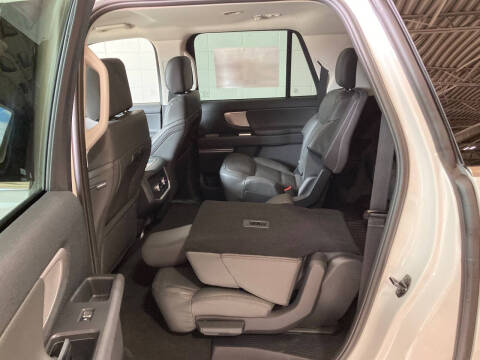 2026 Ford Expedition MAX Active
