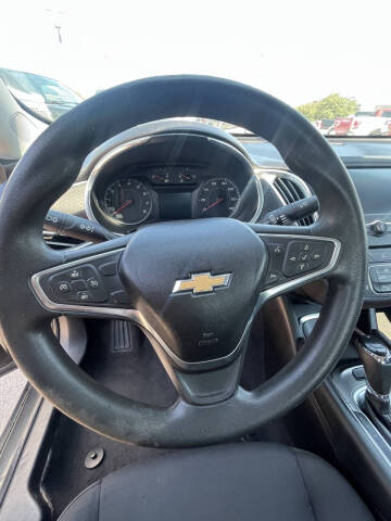 2017 Chevrolet Malibu LT