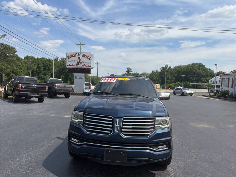 2017 Lincoln Navigator Select