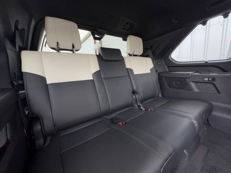 2024 Toyota Sequoia Capstone