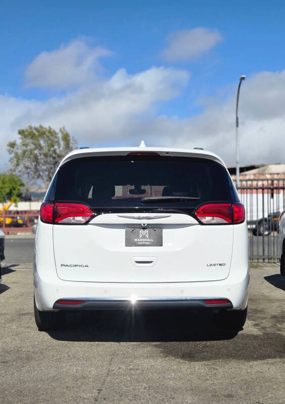 2018 Chrysler Pacifica Limited